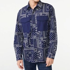 Free assembly bandana paisley print navy/white button-up shirt